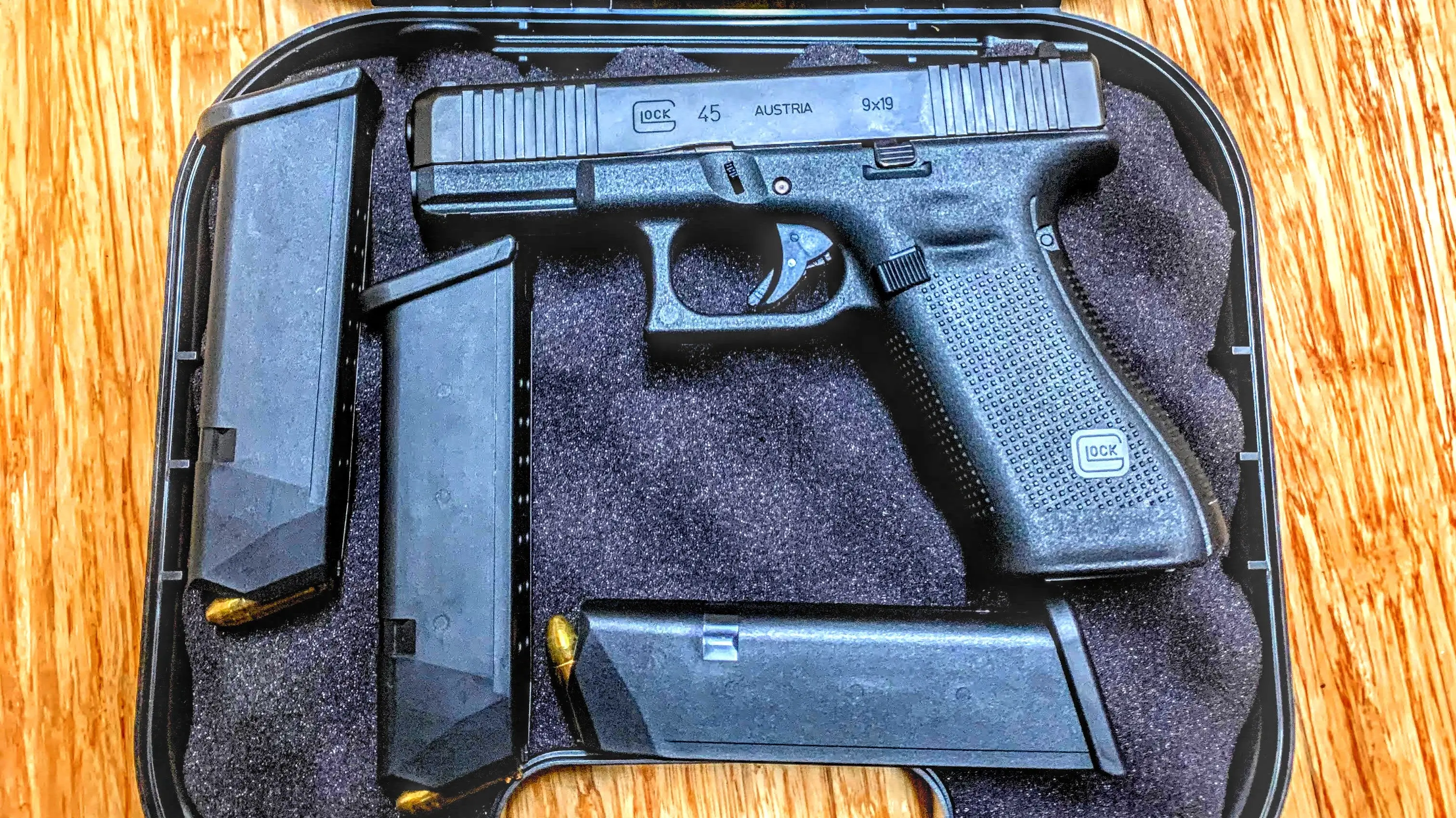 glock 45 gen 5 with mags in case